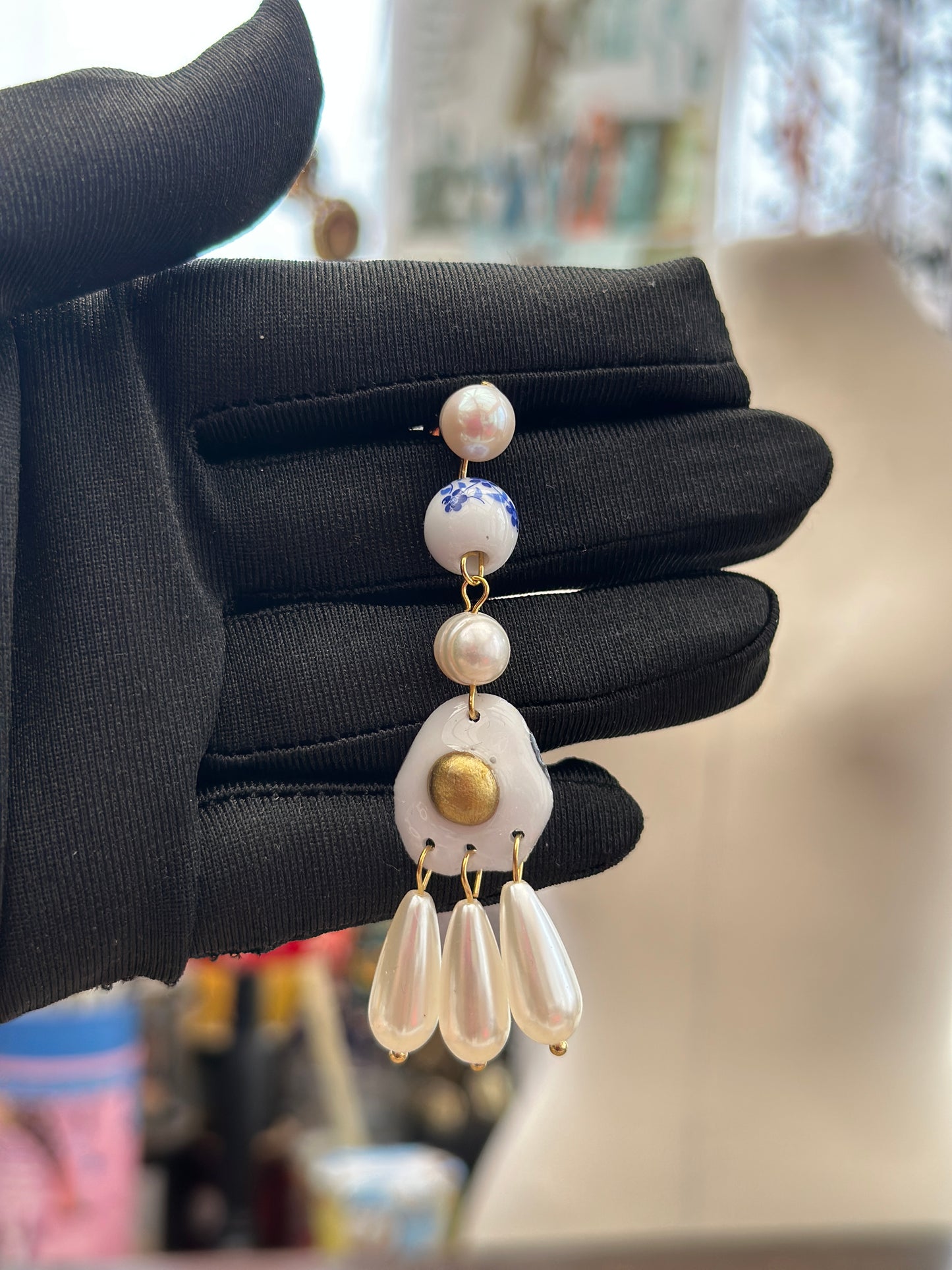 SiLog 4 Dangling Single Earring