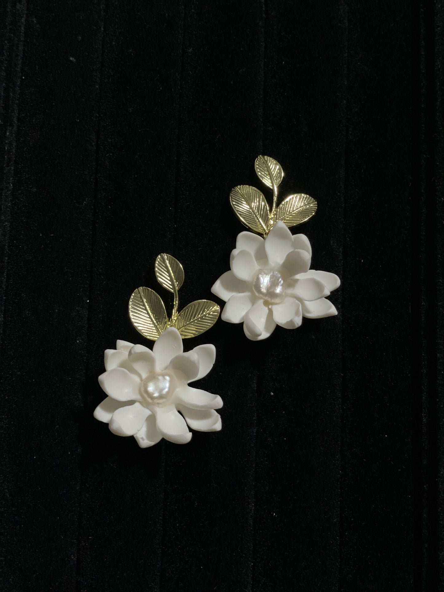 Sampaguita Baroque Pearl & Gold Twig Stud Earrings