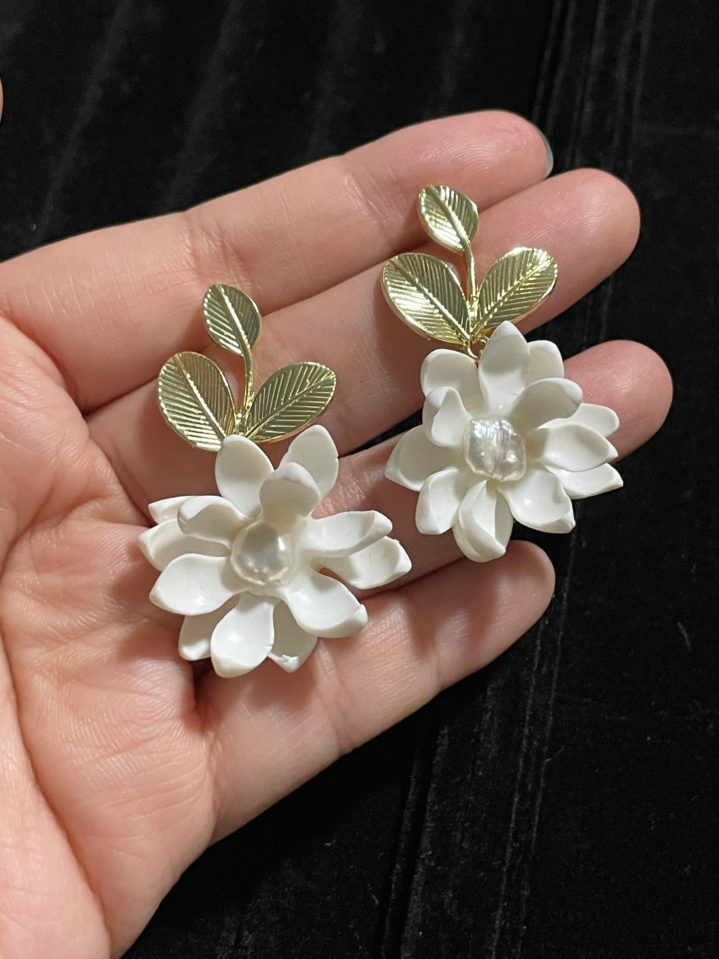 Sampaguita Baroque Pearl & Gold Twig Stud Earrings
