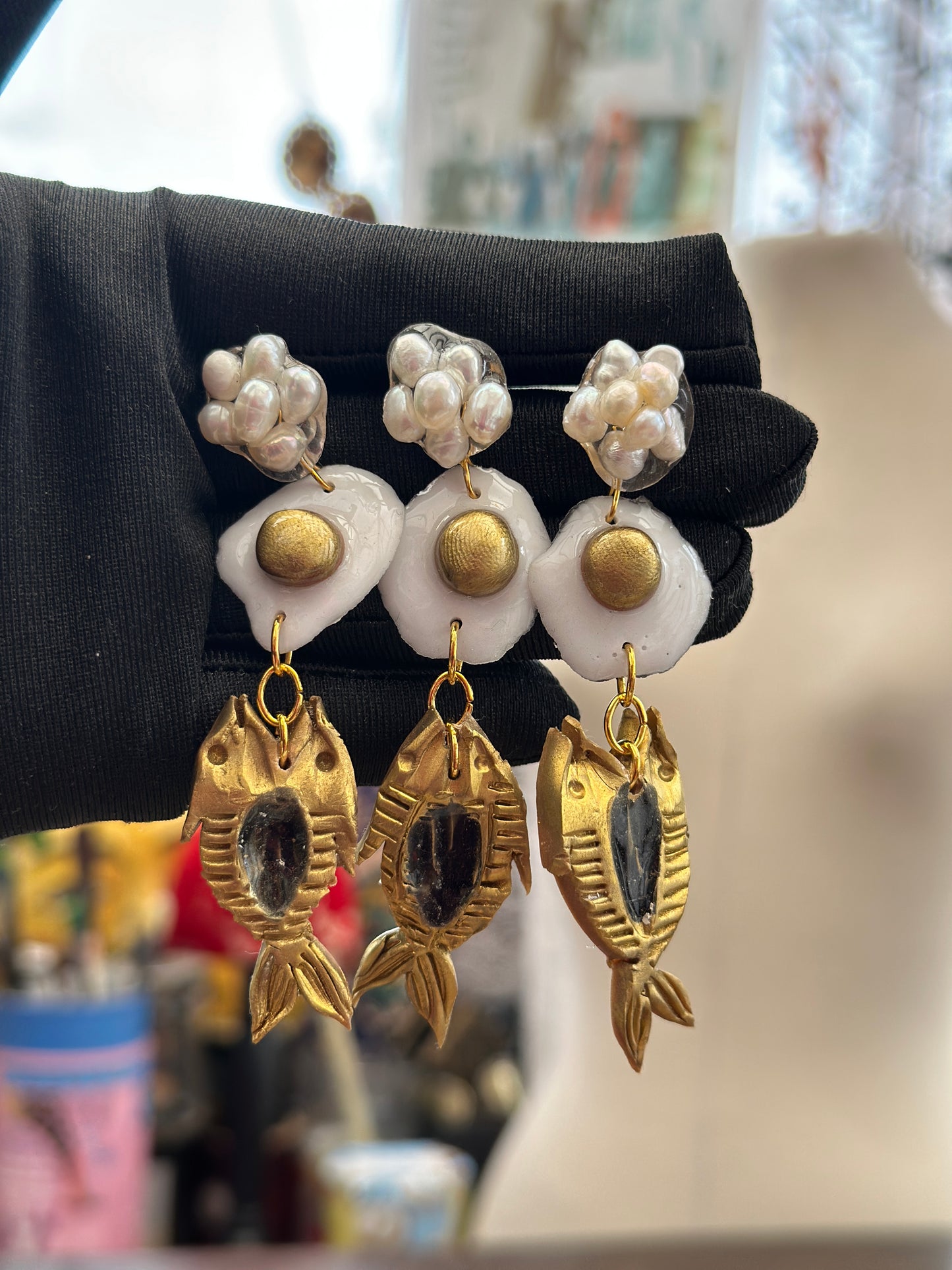 D’ Original BangSiLog Dangling Single Earring