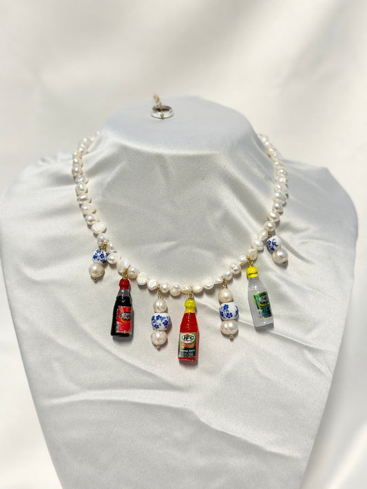 Trio Banana Ketchup, Suka, Toyo, Pearl Choker Necklace