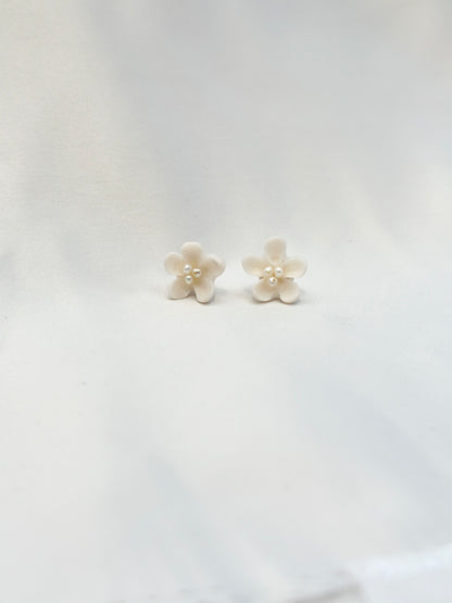 Sampaguita Stud Mini with Seed Pearls