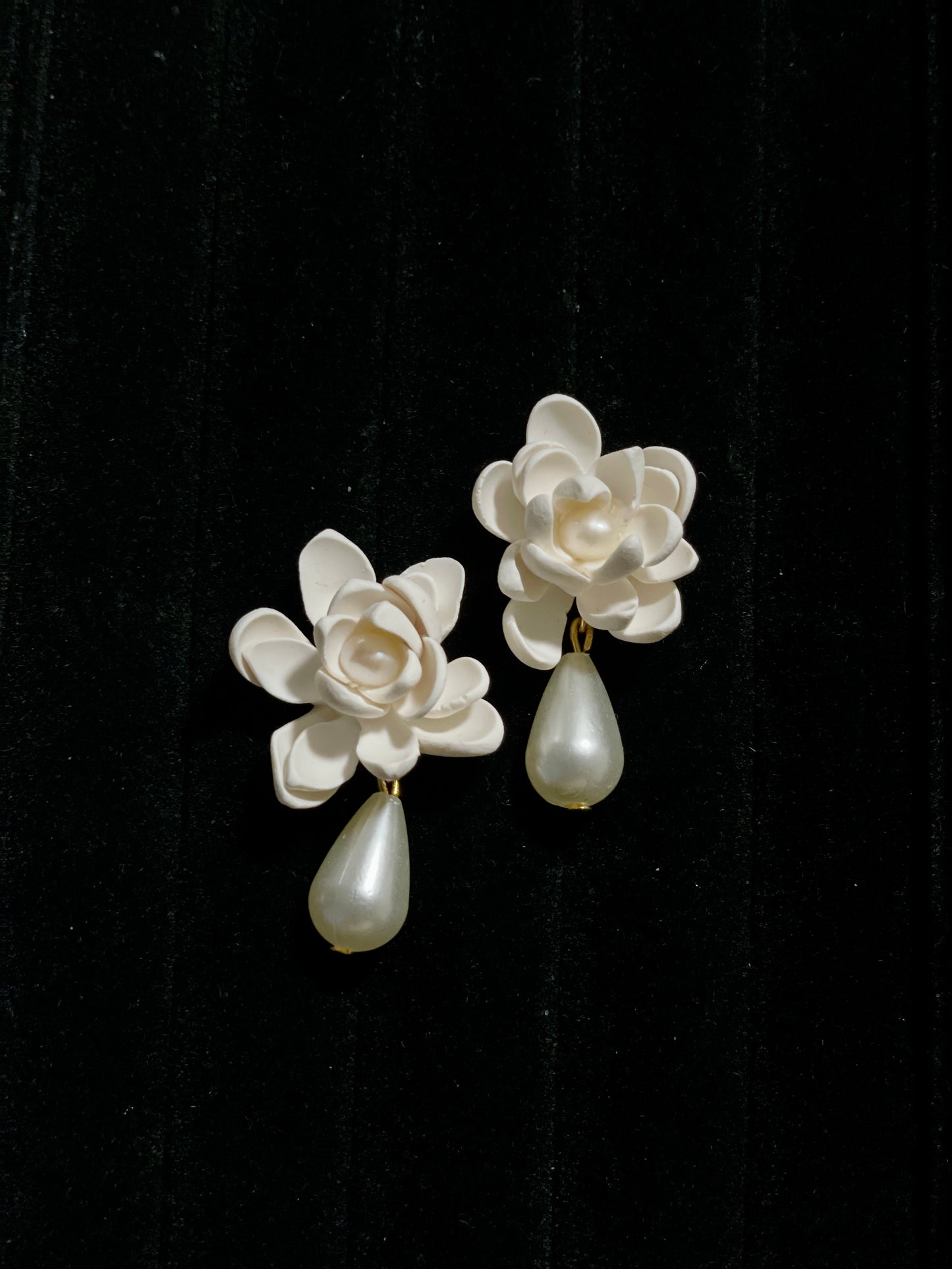 Sampaguita Pearl Danglers