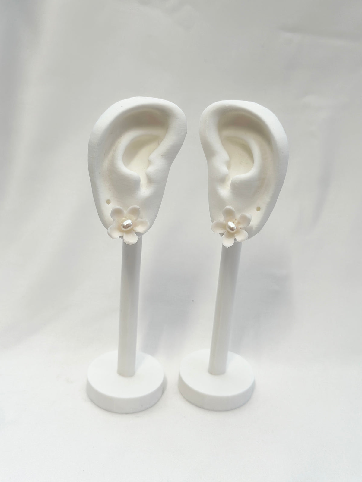 Sampaguita Stud Mini with Pearl