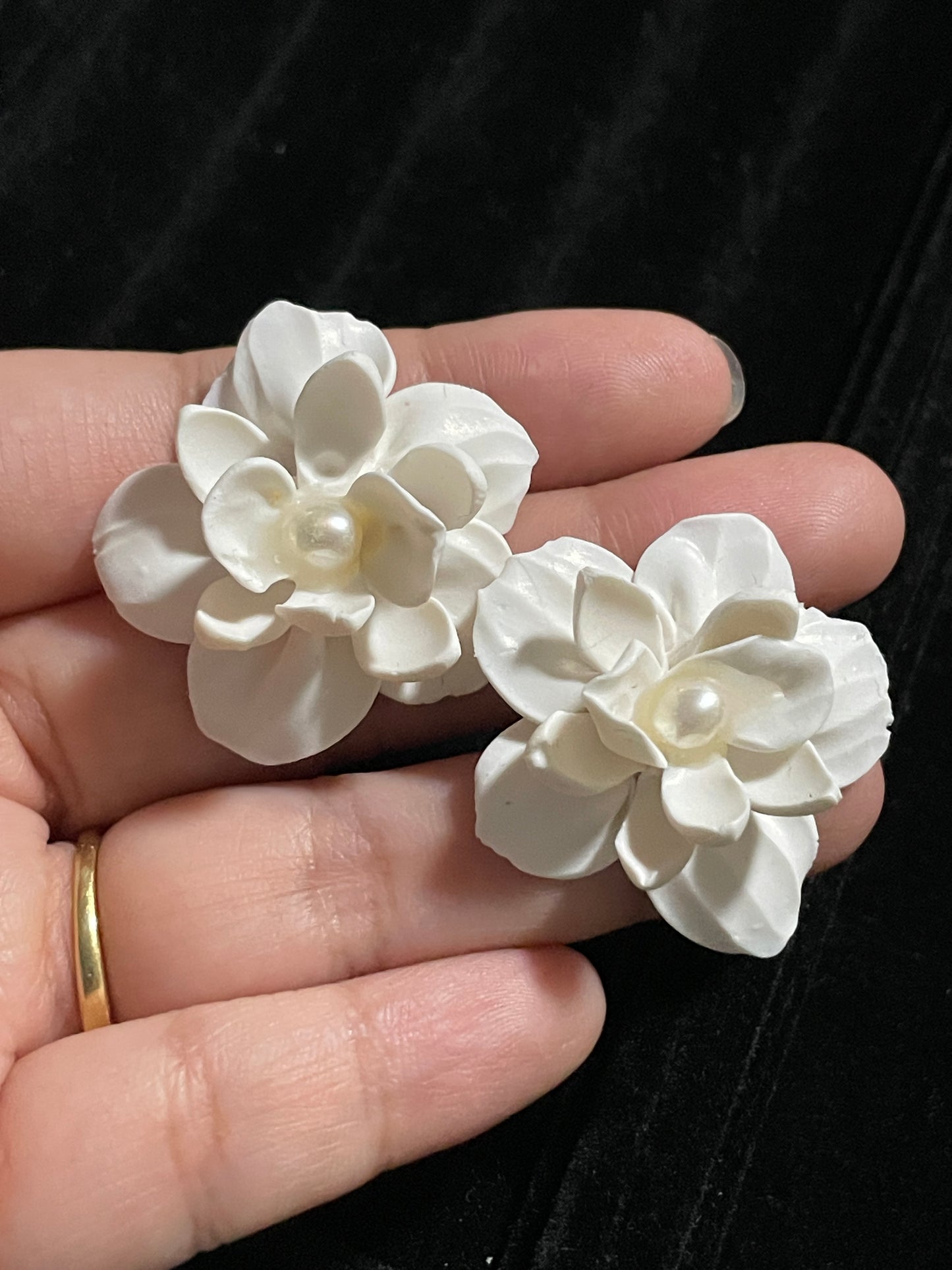 Sampaguita with Pearl Centre Studs