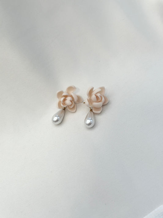 Sampaguita Faux Tear Drop Pearl Dangle Earrings