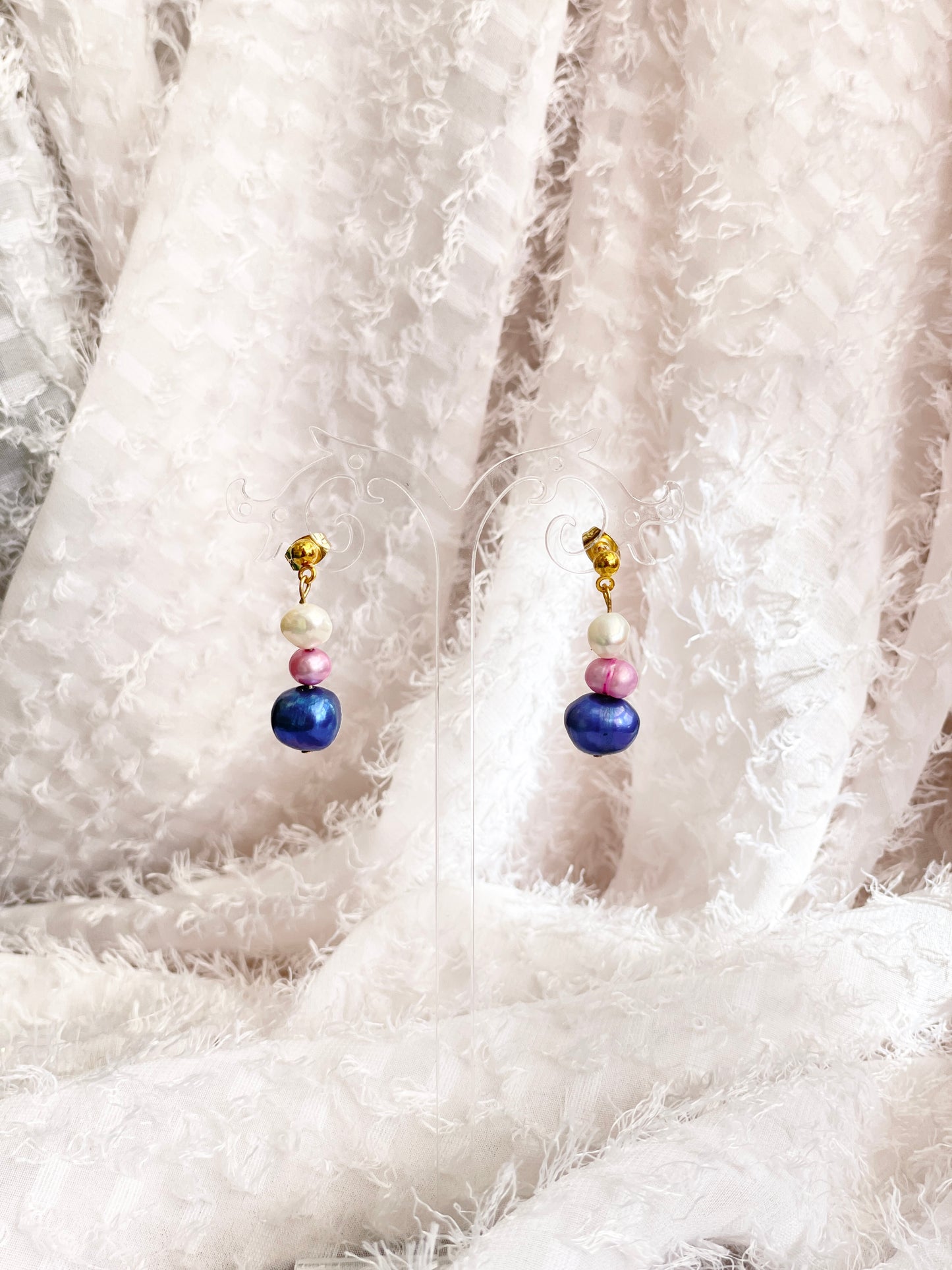 Trio Pearls Stud Earrings in Ivory, Ube Pink, and Blue