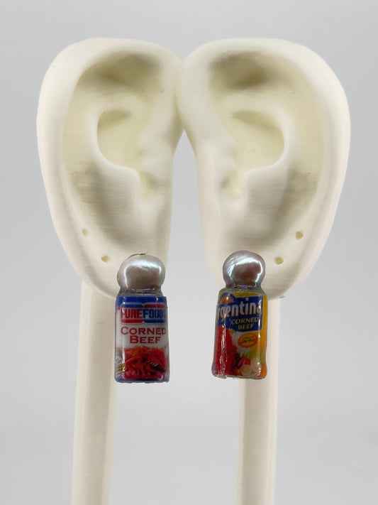 Corned Beef De Lata Pearl Studs