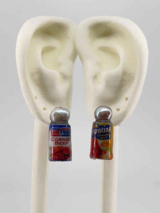 Corned Beef De Lata Pearl Studs