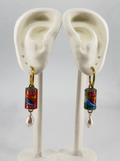 Sardinas De Lata Pearl Drop Hoops