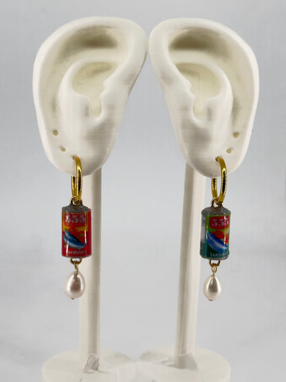 Sardinas De Lata Pearl Drop Hoops