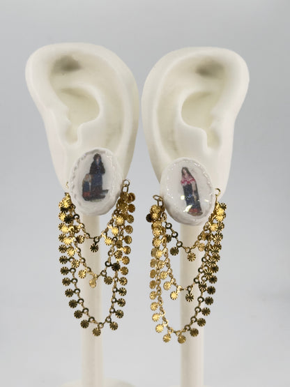 Nagluluksa(Mourning) Chandelier Studs